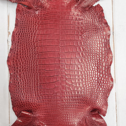 ワニ革 クレイフィニッシュ  デンスレッド　No.C008701 4枚目の画像