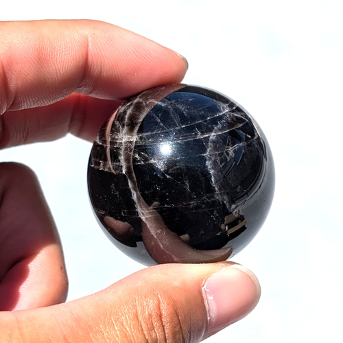 ★特別ご提供★最強の破邪✴︎浄化２石☆【黒水晶モリオンwithヒマラヤ水晶】❤ 幻の水晶と云われる 黒水晶 モリオン スフィア 山東省産 42ミリ