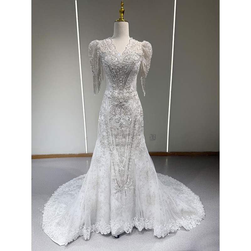 豪華 レース トレンドレス ウェディングドレス 白 裾引き 綺麗高級感 上品 花嫁 結婚式 前撮り お呼ばれ AK021