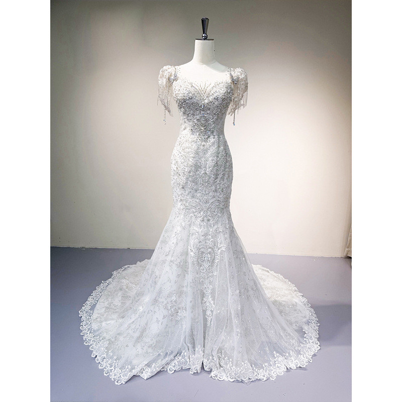 レース トレンドレス ウェディングドレス 白 裾引き 綺麗 高級感 上品 花嫁 結婚式 前撮り お呼ばれ AK036