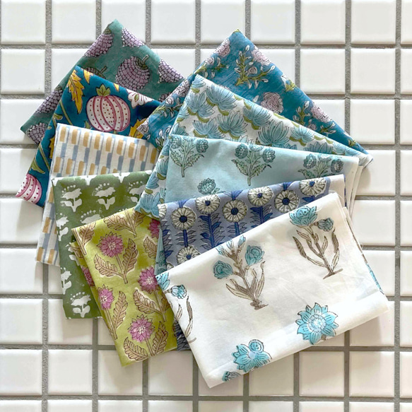 インド ブロックプリント生地 ミニカットクロス 10枚セット寒色系vol.15 ファブリック はぎれIF0334 1枚目の画像