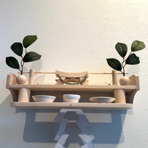 国産檜の上質な神棚/神座 kamikura−お宮形−神蔵雅（みやび） 棚