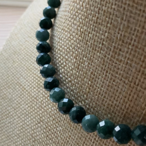 翡翠 天然石 翡翠ネックレス ミャンマー産本翡翠 ネックレス キラキラ