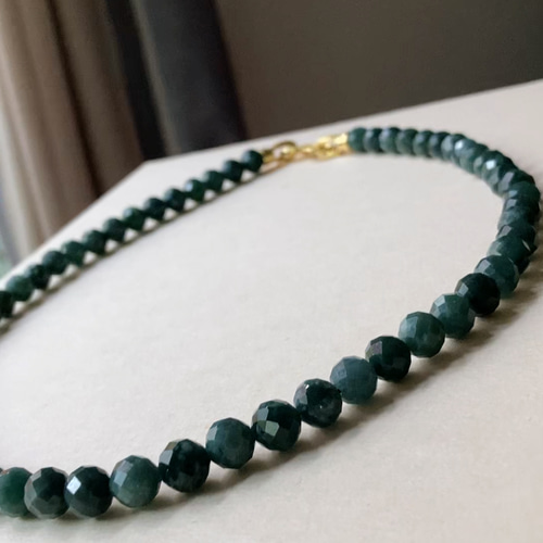 翡翠 天然石 翡翠ネックレス ミャンマー産本翡翠 ネックレス キラキラ