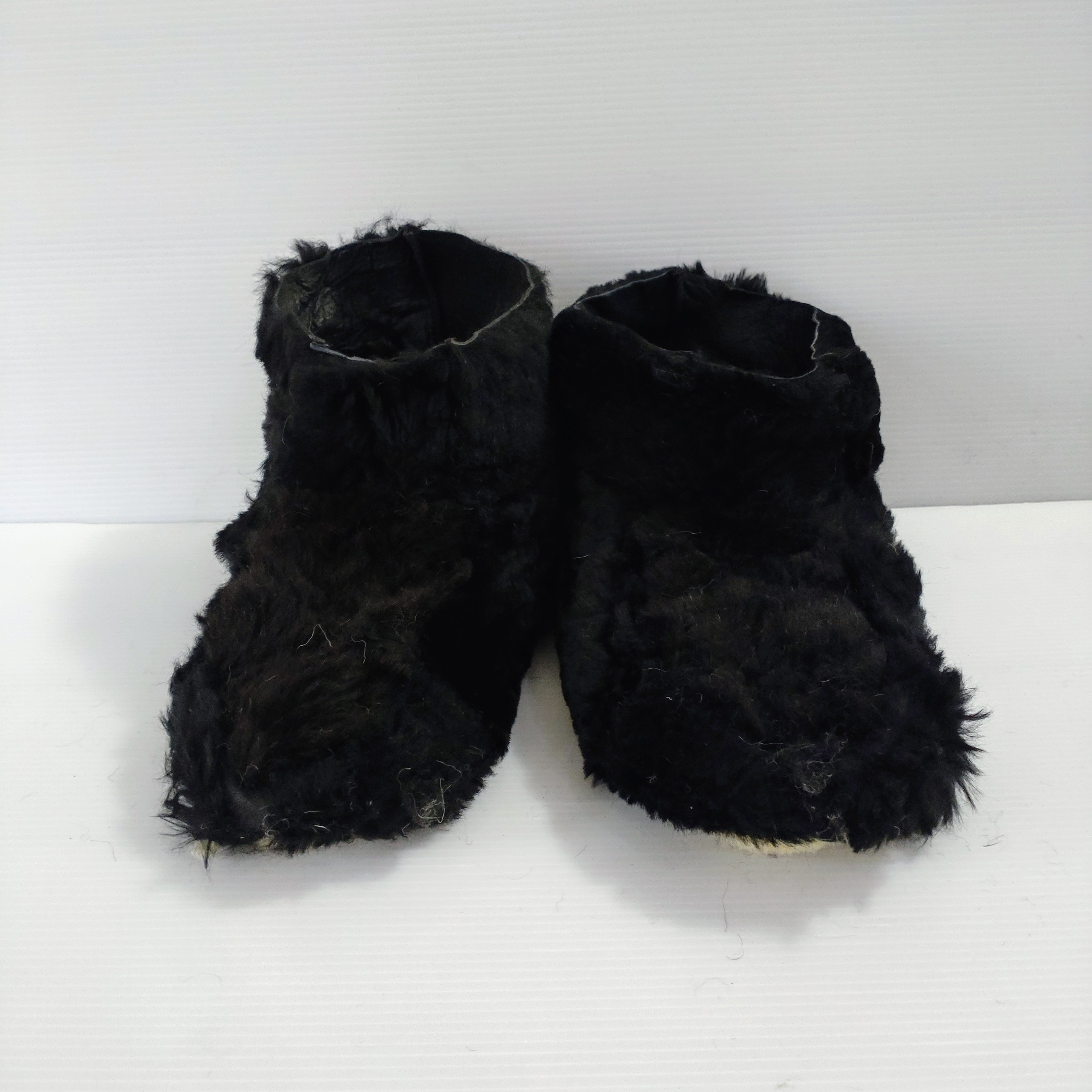 ◇秋冬新作ムートン◇リアルムートン◇ルームシューズ◇リバーシブル◇Mサイズ22.5〜24.5cm◇黒系◇毛皮◇