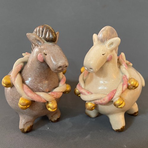 みる☆ 令和8年 干支飾り【ほのぼの午飾り 親子午】2026年 Amazon.co.jp: クラフトマンハウス 2026年(令和8年) 干支 午年