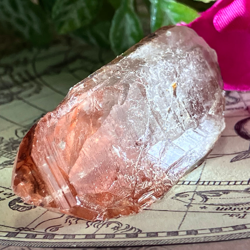 ブラジル ゴイアス州産　レッド　レムリアンシードクリスタル 原石　赤水晶 ブラジル ゴイアス州産 レッド レムリアンシードクリスタル 原石 赤