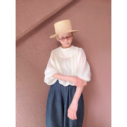 柔軟輕盈，略帶透明感❤️超輕且抗皺❤️聚攏上衣❤️適合日常穿著和正式場合❤️四季❤️珍珠黑 第16張的照片