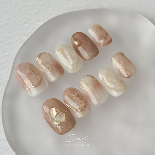 ピンクブラウンラテ ゴールド淡色ニュアンスネイル pink brown latte