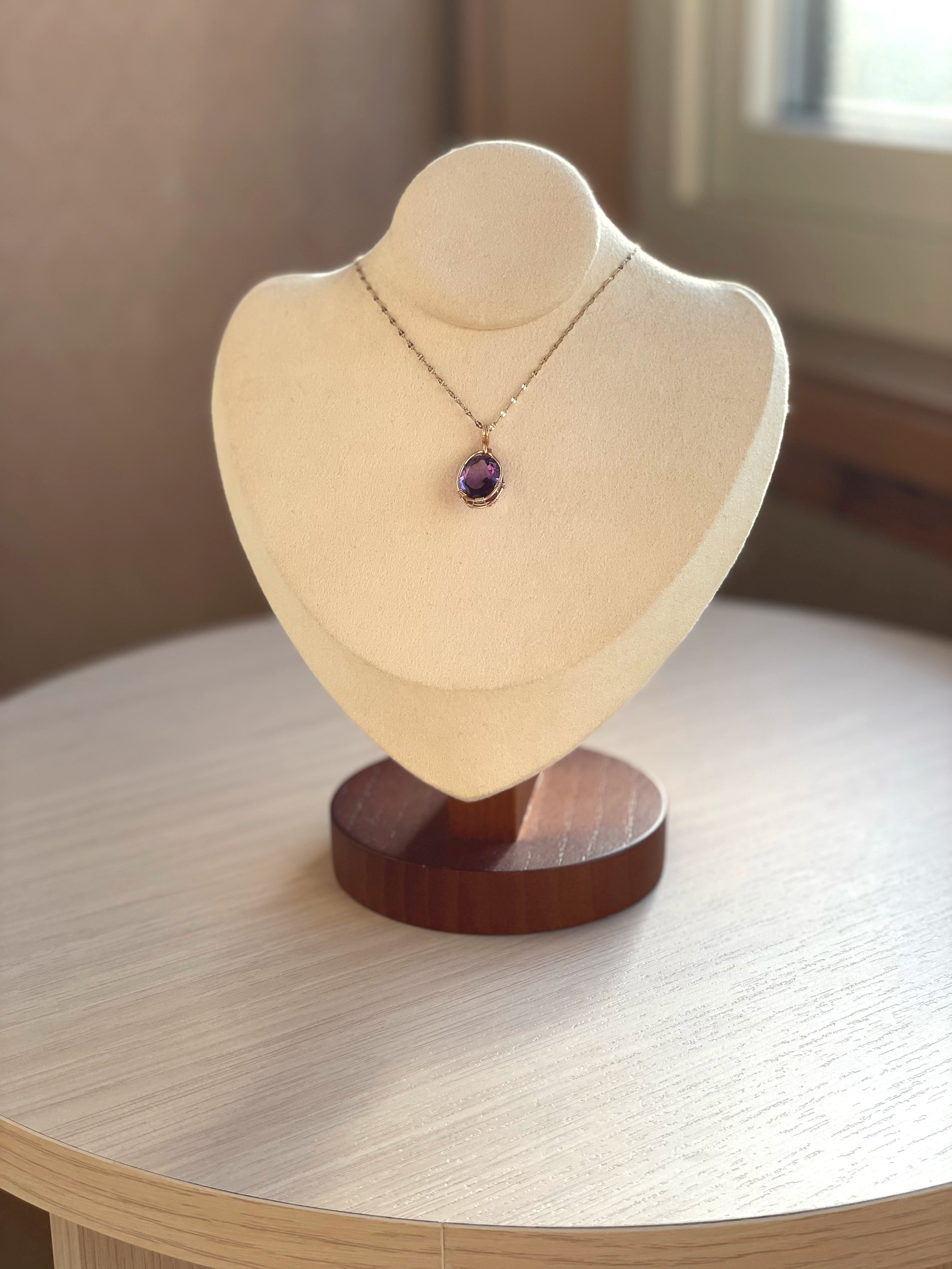 アメジスト【祝福の虹の継承者】〜虹エネルギーの祝福ペンダント