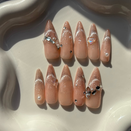 ネイルチップ】ワンホンネイル、ギャルネイル、ロングネイル