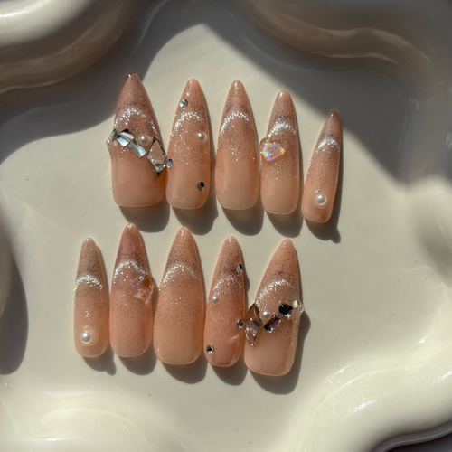 シルバーマグネット　ワンホンネイル　キルティング　ネイルチップ ネイルチップ】ワンホンネイル、ギャルネイル、ロングネイル