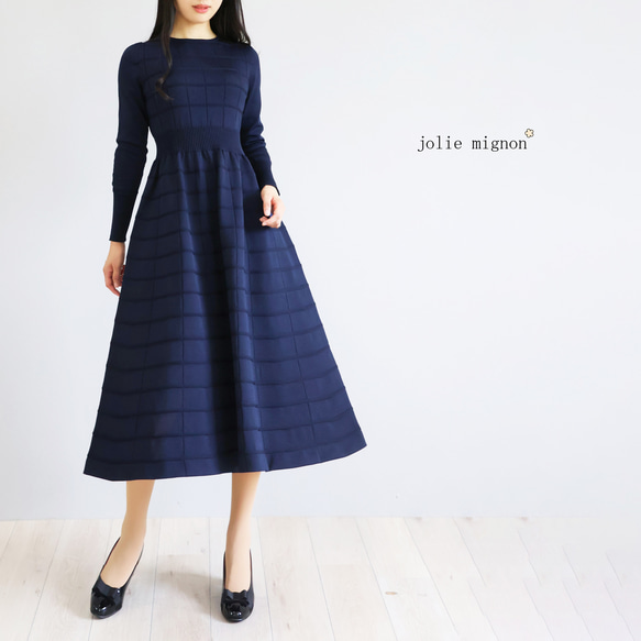 人気のフィットアンドフレア！】ホールガーメント 格子柄長袖