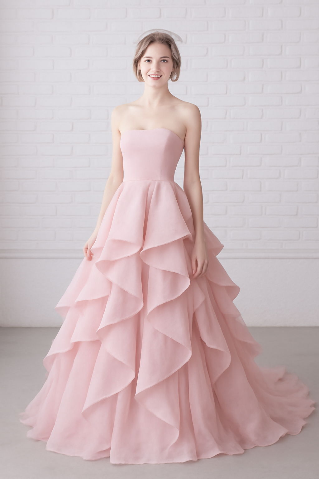 ふわふわフリルカラードレス　楊柳オーガンジー　ベビピンク　ベアトップ　フリルトレーン　二次会　結婚式　前撮り