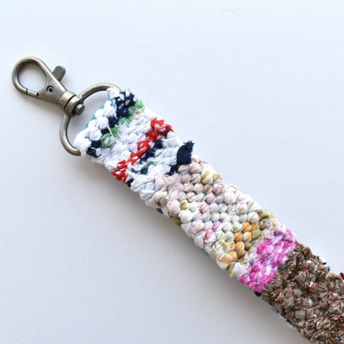 裂き織りストラップ 携帯ストラップ irodori 通販 19778298｜Creema