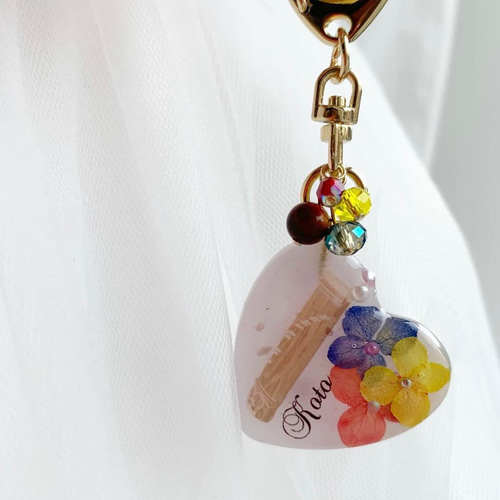 【2776】クラリネット アナベルやカラミンサ入りのホワイトオーバルキーホルダー 2776】クラリネット アナベルやカラミンサ入りのホワイトオーバル