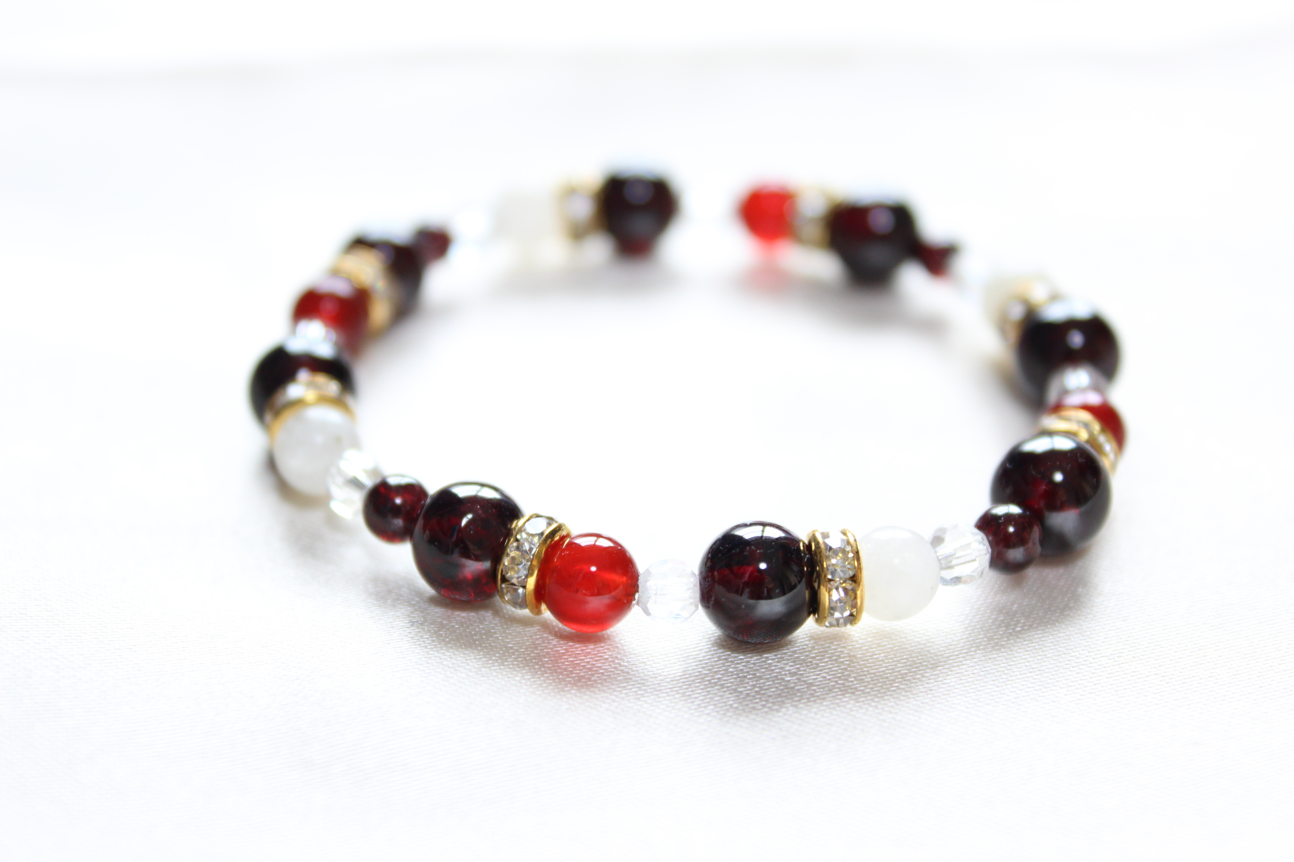 情熱の羅針盤【ガーネット・ムーンストーン】