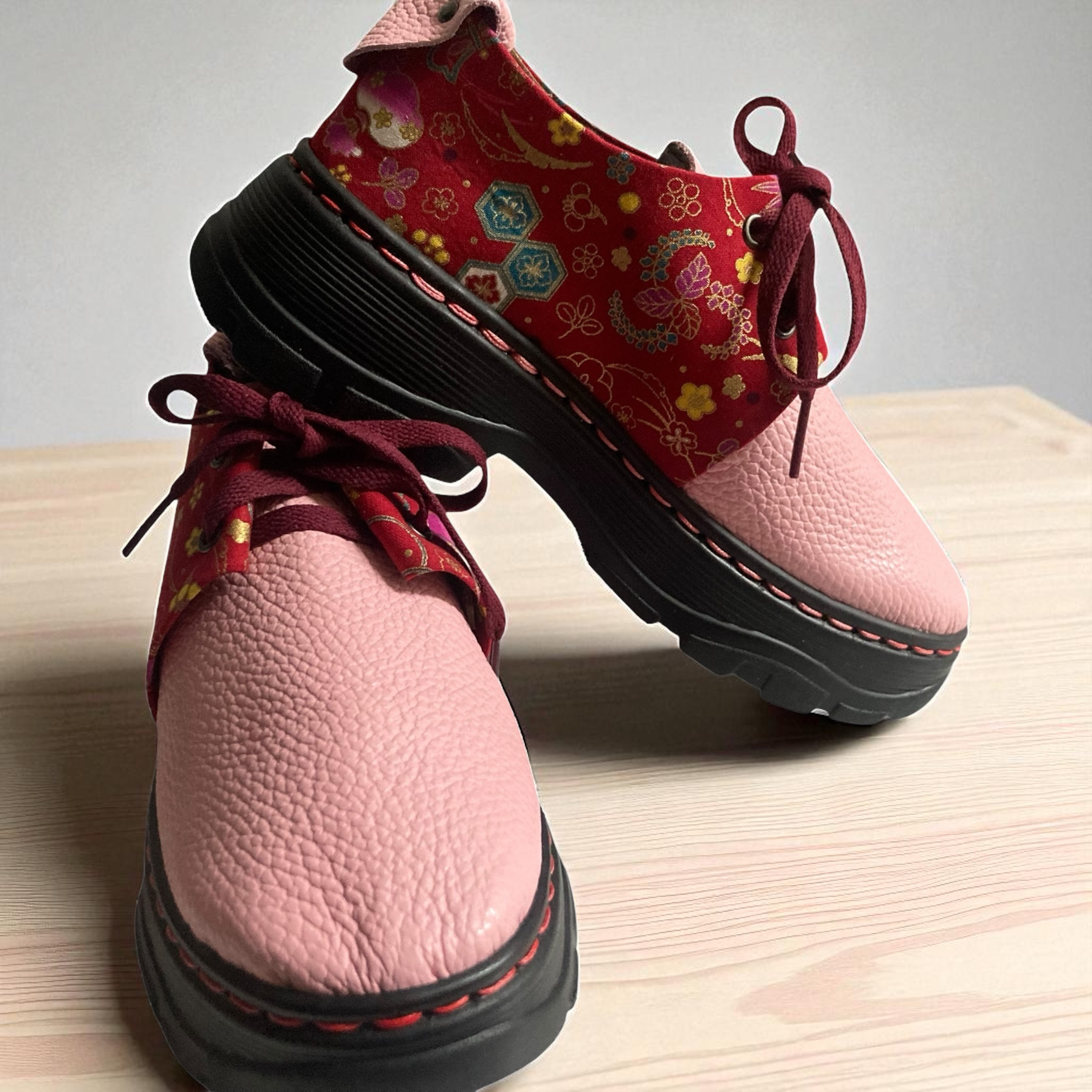 小槌 和柄の生地に厚底ソールのハンドメイドシューズ