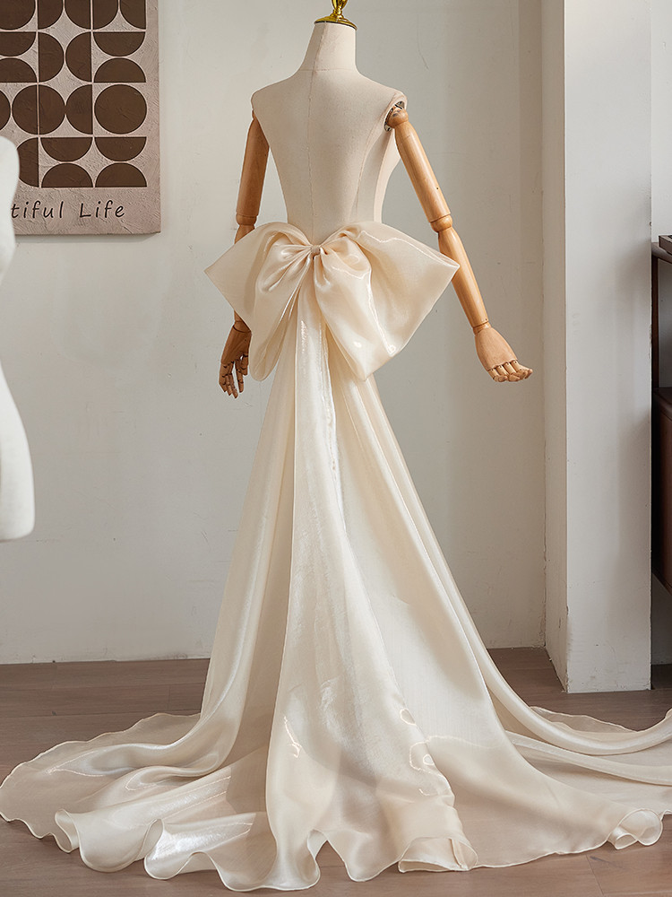 ロングトレーン 裾引き リボン シャンパン色 大トレーン 綺麗 DIY アクセサリー ウェディングドレス DTY009