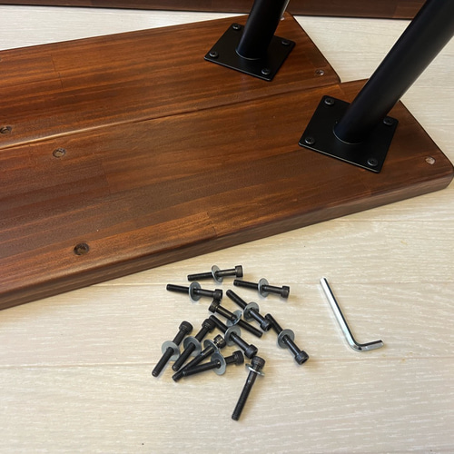 送料無料】 テーブル 正方形 80cm パインウォルナット アイアン製