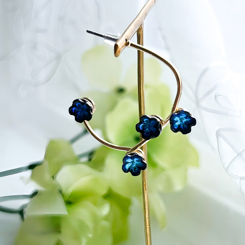 ヴィンテージブルー スワロフスキー バミューダブルー ネモフィラ