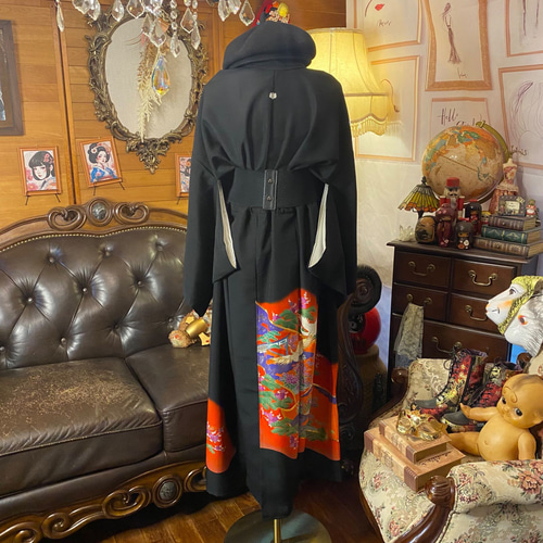 和洋折衷 黒留袖 着物 リメイク ロング ワンピース ドレス朱のぼかし雲