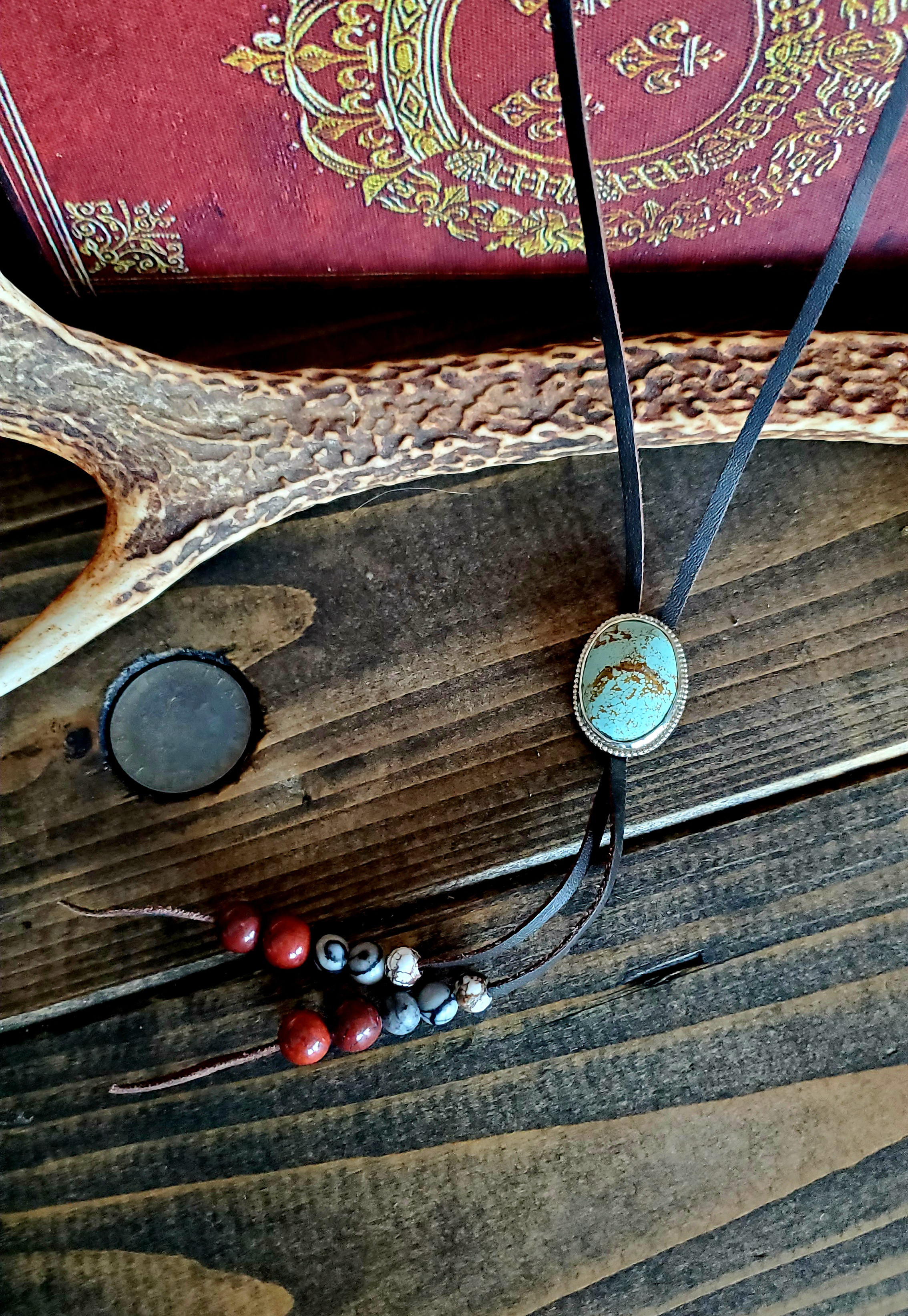 インディアンジュエリー アメリカ産 ターコイズ ネイティブ ネックレス silver950 革紐 ループタイ 天然石