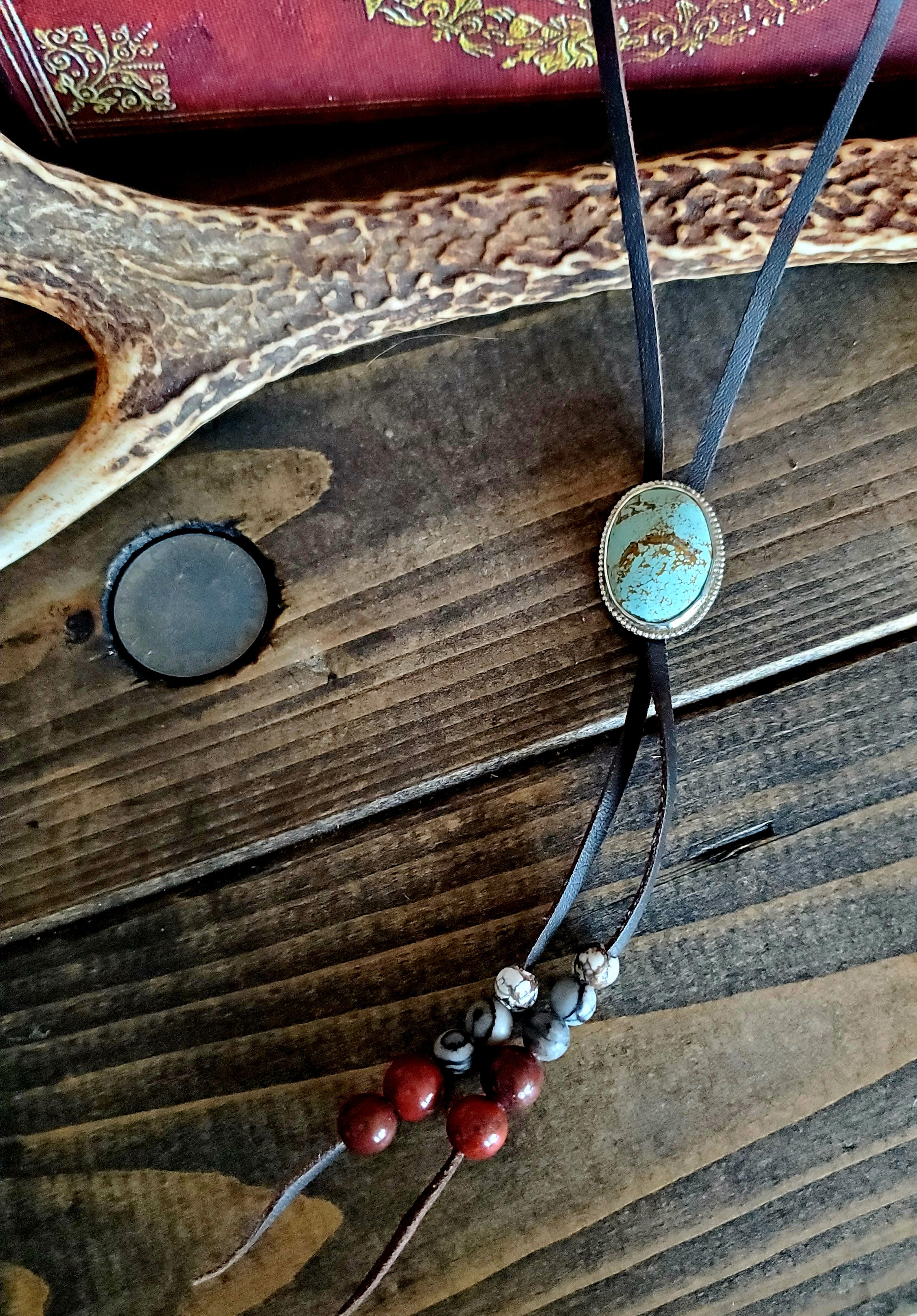 インディアンジュエリー アメリカ産 ターコイズ ネイティブ ネックレス silver950 革紐 ループタイ 天然石
