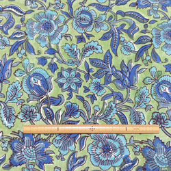 【50cm単位】リーフグリーンブルーフラワー　インド　ハンドブロックプリント生地  コットン 6枚目の画像