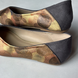 パンプス「 Dot half ダークグレー」秋冬カラー＊左右で雰囲気が変わる個性的パンプス＊【受注製作】 9枚目の画像