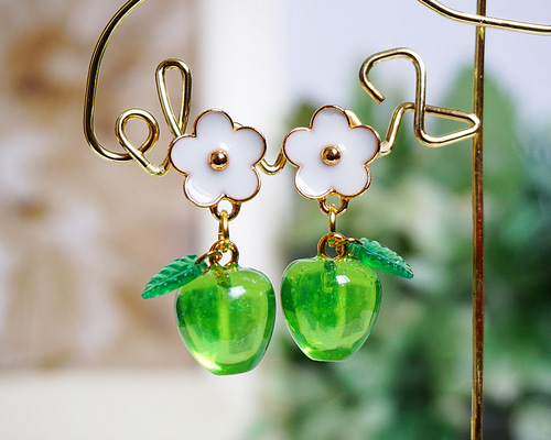 青リンゴ姫 ピアス（スタッド・一粒） Little Lazuli 通販 19780928