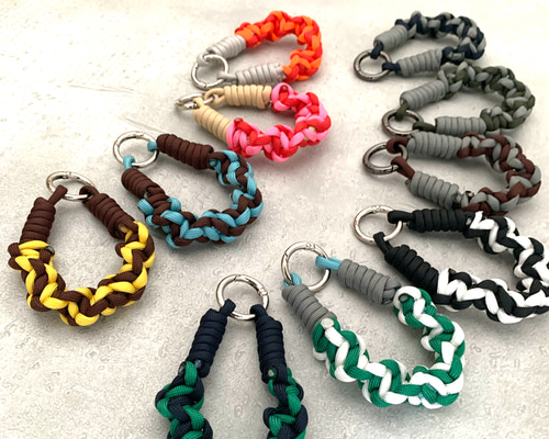 送料込み 色が選べる♪ ユーティリティストラップ 「drop」パラコード