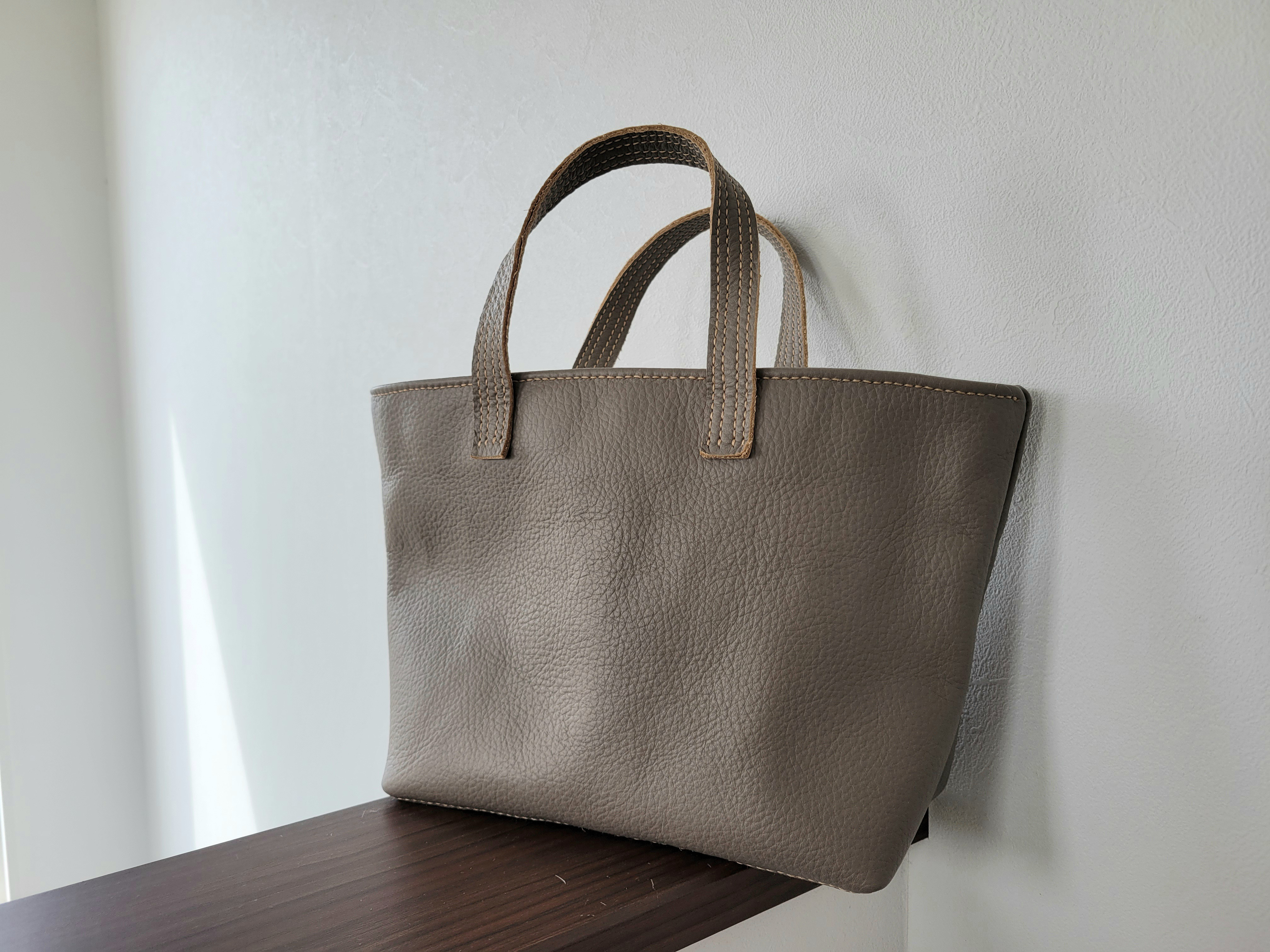 レザートートバッグ