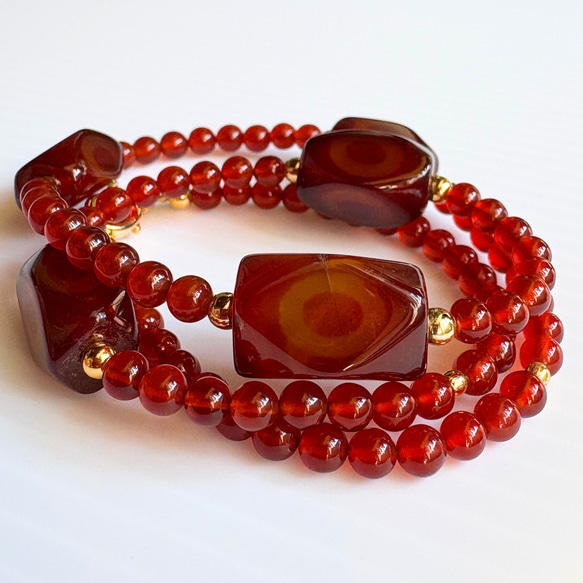 【D29】　赤めのうネックレス｜自然模様とクラックが魅力の天然石アクセサリー【一点もの】　天然石ビーズ 1枚目の画像