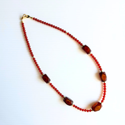 【D29】　赤めのうネックレス｜自然模様とクラックが魅力の天然石アクセサリー【一点もの】　天然石ビーズ 14枚目の画像