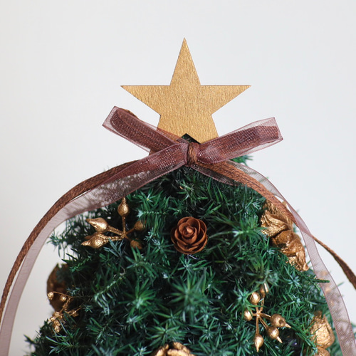 3日以内発送《毎年飾れる》針葉樹とゴールド木の実のクリスマスツリー