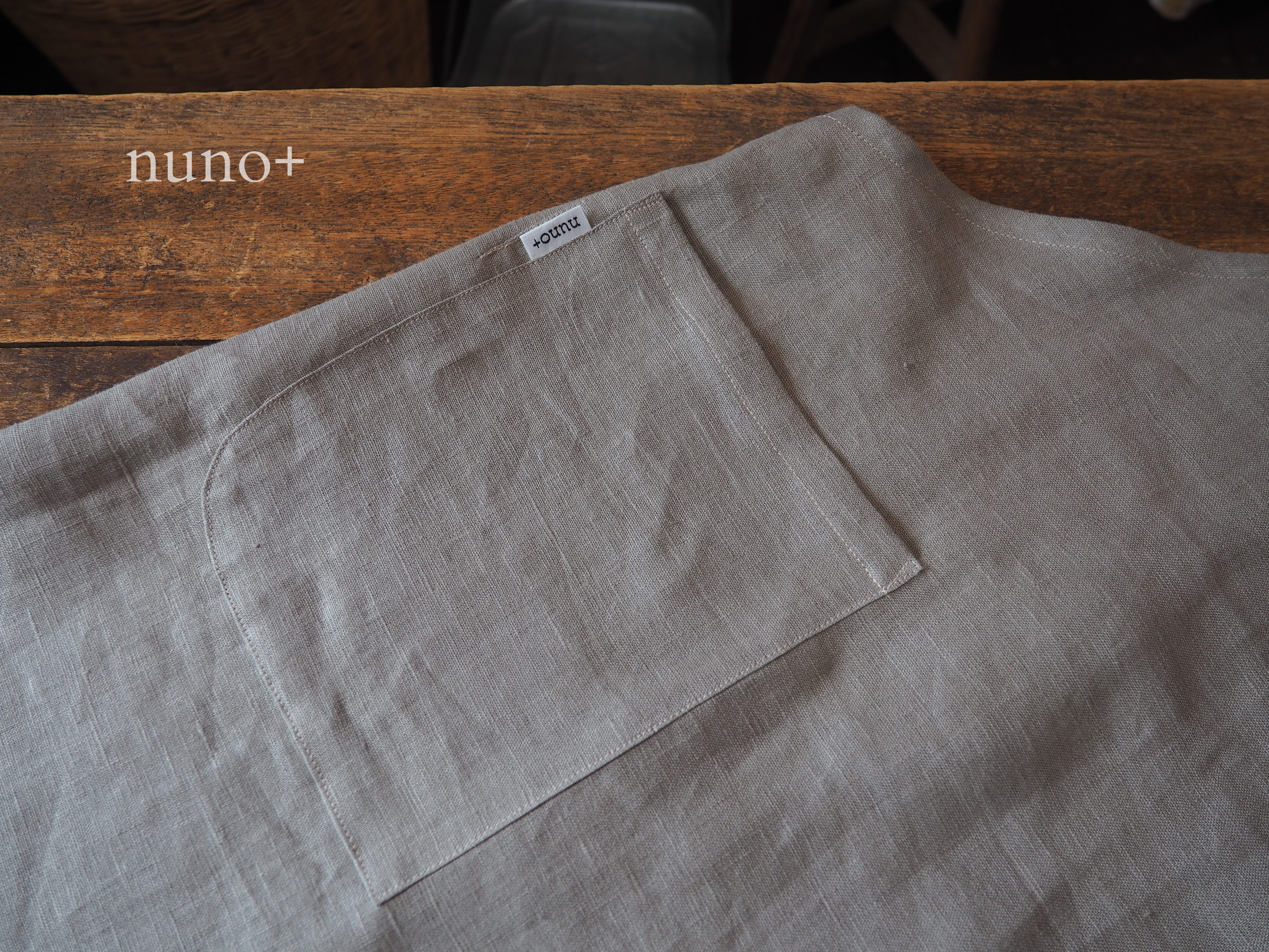 linenバッククロス・エプロン カーキ