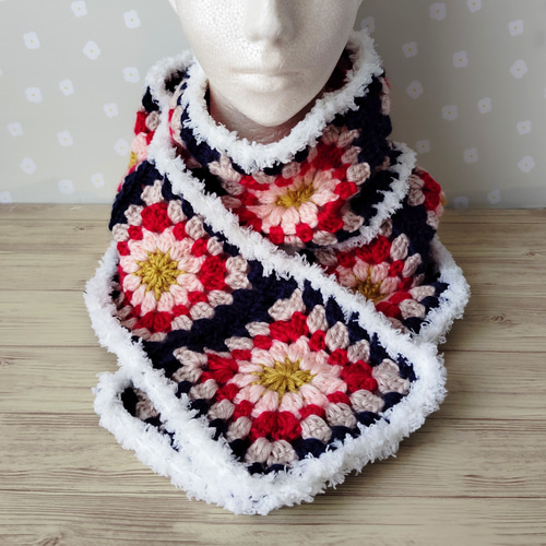 マフラー 手編み ロングマフラー かぎ針編み モチーフ編み グラニー