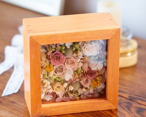 アンティークカラーBOXアレンジ　プリザーブドフラワー　くすみ系　敬老の日ギフト カラフルなフラワーボックス メッセージ付き プリザーブド