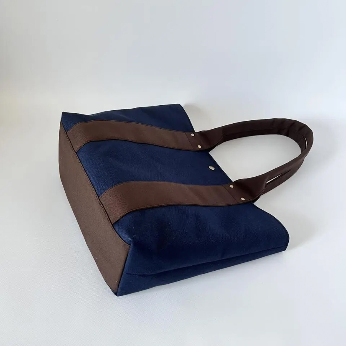 A4対応 8号帆布 大人きれいめ・帆布トートバッグ（ネイビー×チョコ）