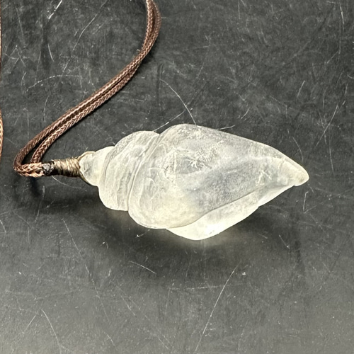 2025.9.5無垢法螺貝　新潟産山水晶 2025.9.5無垢法螺貝 新潟産山水晶 ネックレス・ペンダント ケンちゃん