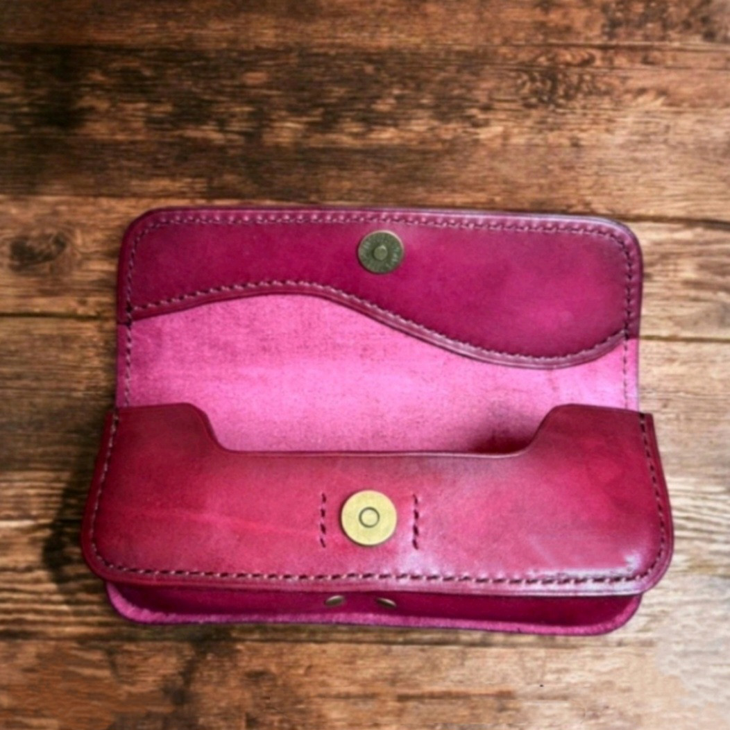 【 革のハードメガネケース】送料無料　刻印無料　レディース　メンズ　革眼鏡ケース　革メガネケース　レザーメ