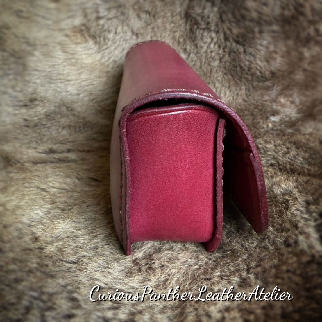 【 革のハードメガネケース】送料無料　刻印無料　レディース　メンズ　革眼鏡ケース　革メガネケース　レザーメ