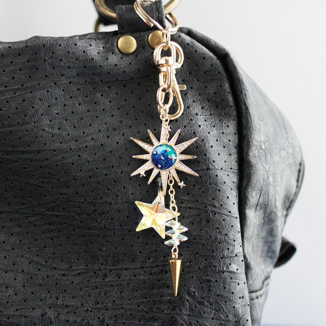 希少クリスタル★～太陽と星～天耀のバッグチャーム キーホルダー 宇宙 天体 数量限定