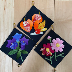 押し絵タペストリー　ぱんぱん 押し絵の櫛かんざしタペストリー』☆古布、ちりめん細工