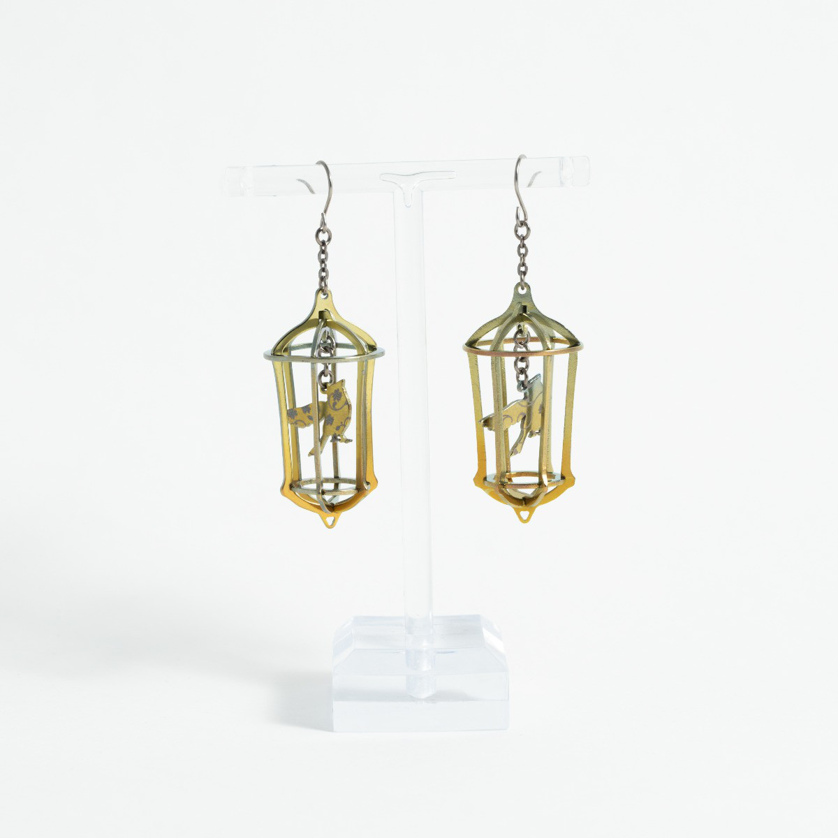 金属アレルギー対応◎　金具からパーツまで純チタン製　イエロー系　ピアス　イヤリング　鳥かご