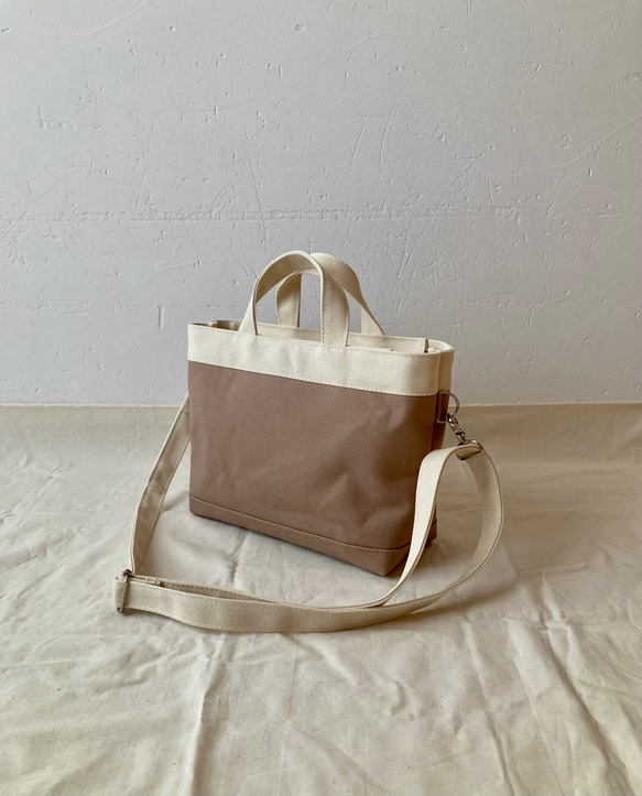 M size シンプルトートバッグ　キナリ×シナモン 1枚目の画像