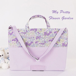 紫　大きなフリルの小花柄レッスンバッグ　ハンドメイド No.168 レッスンバッグ女の子 入園入学 花柄パープル フリル