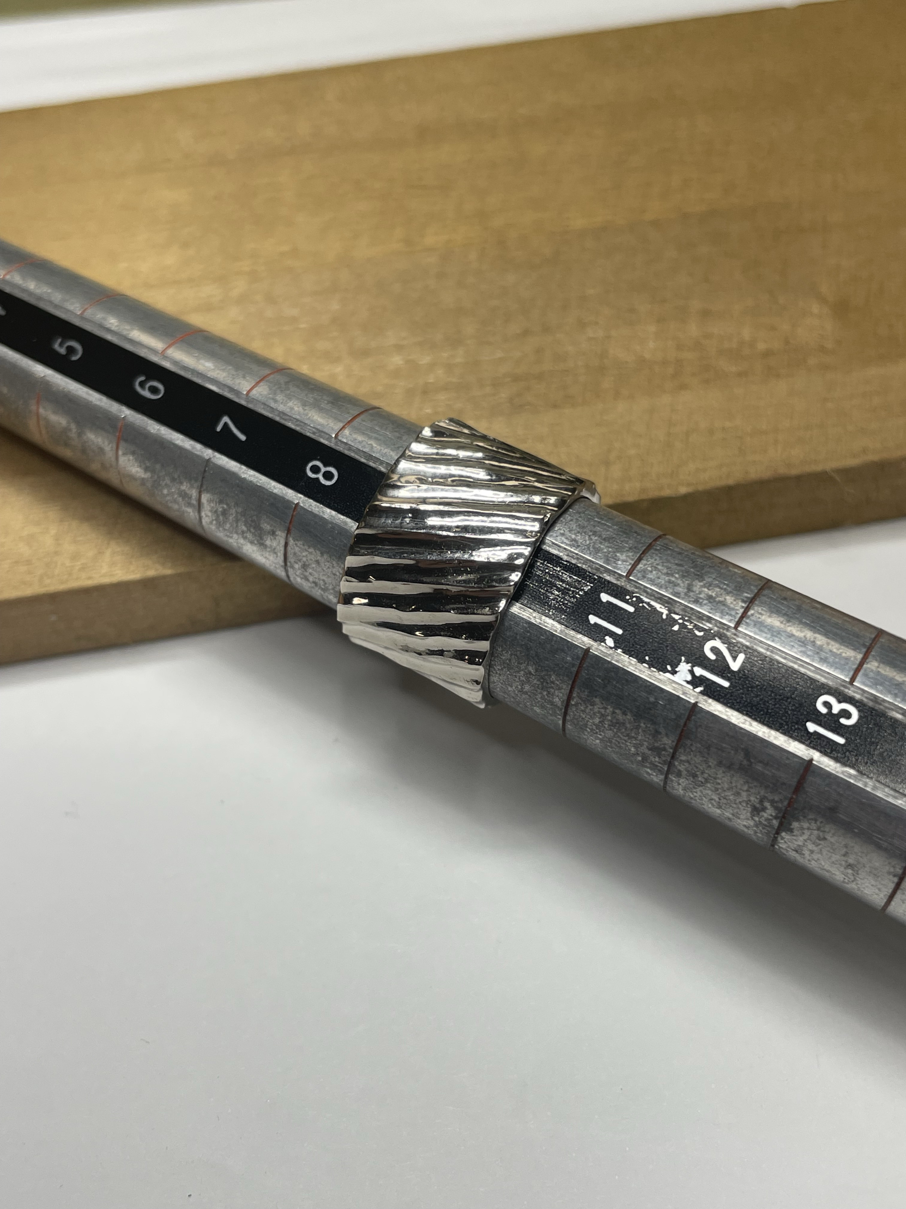 リング　ギザギザ　なみなみ　しましま　オリジナル　太め