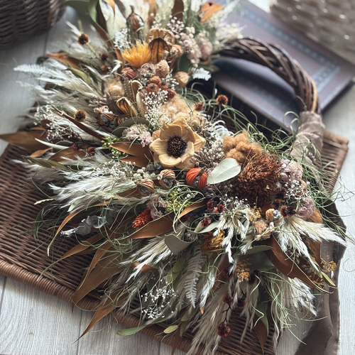 38㎝　パンパスグラスとススキの秋のリース　ドライアンドラ　ソラナムパンプキン b82c84c0.jpg